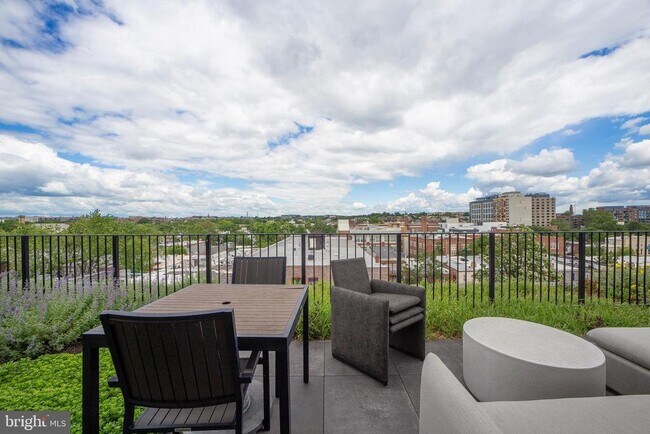 Building Photo - 57 N St NW