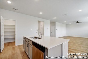 Building Photo - 125 Bella Rosa Trl