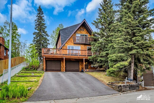 Building Photo - 6010 Staedem Dr