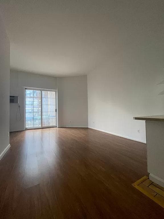 Building Photo - 1 bedroom in New York NY 10038