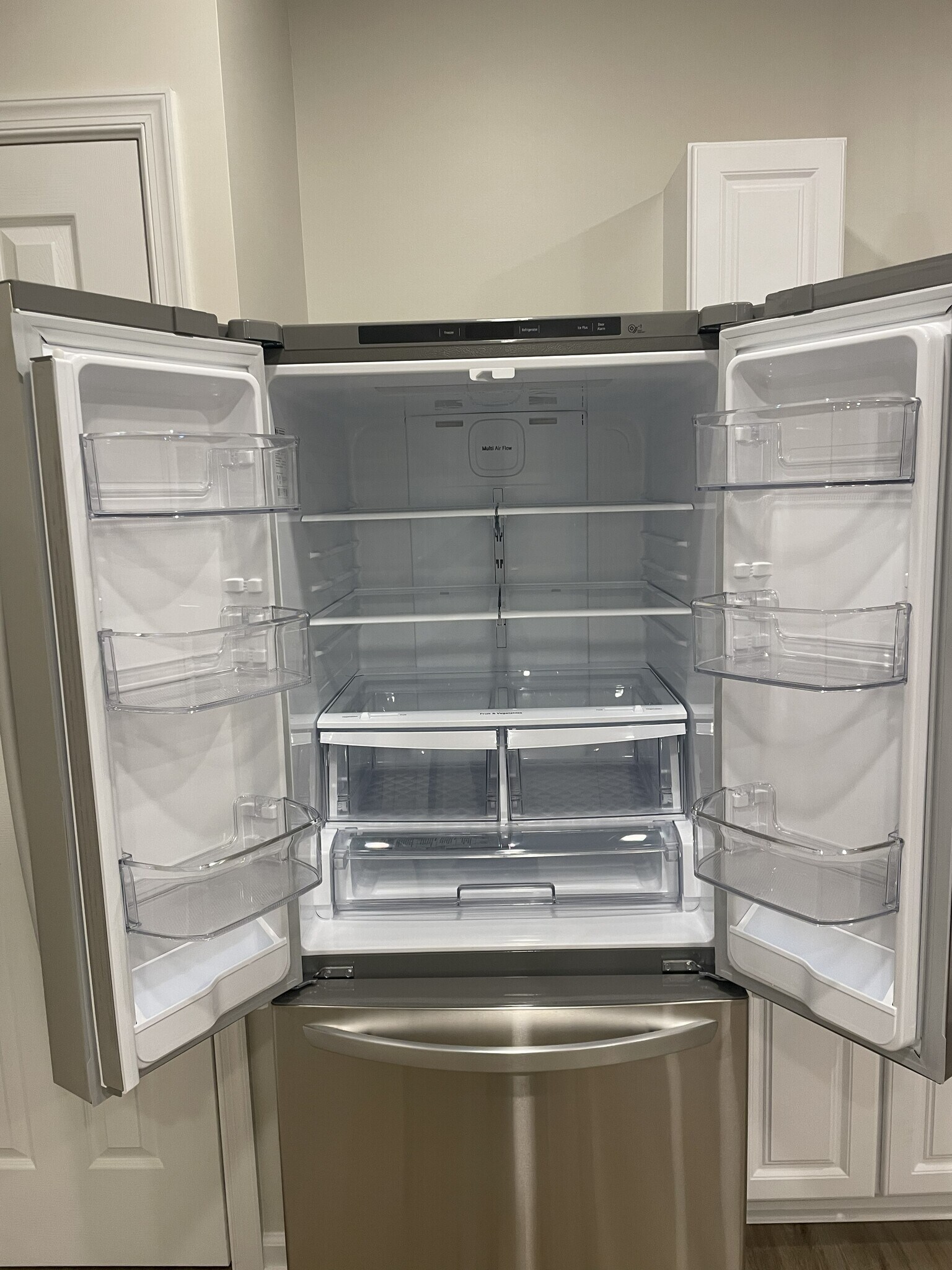 refrigerator - 2115 Harrison Ave