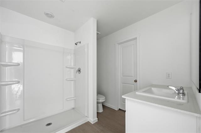 Building Photo - 2109 Spartan Dr