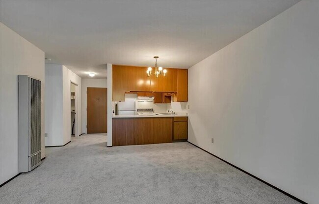 Building Photo - 106 Vista Prieta Ct
