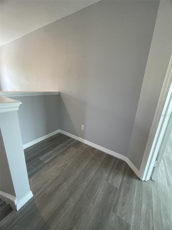 Building Photo - 2827 Suncoast Lakes Blvd
