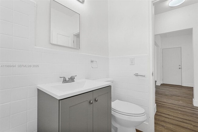 Building Photo - 319 80th St