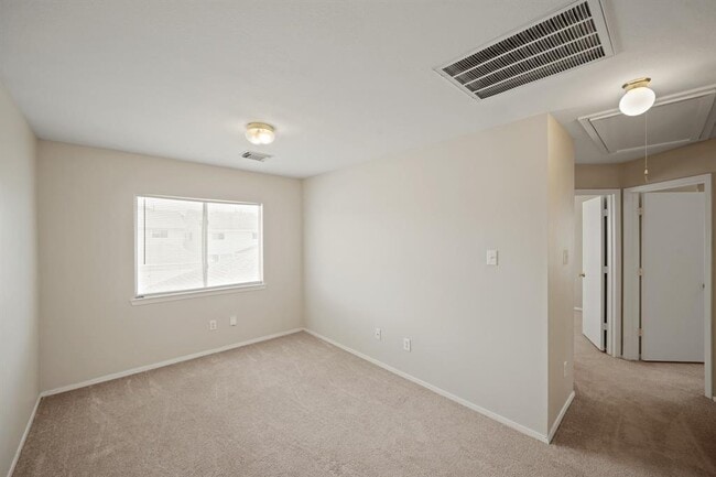 Building Photo - 1521 Nichole Woods Dr