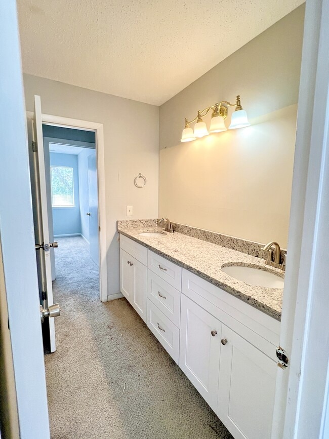 Building Photo - 3657 Smokey Chamber Dr