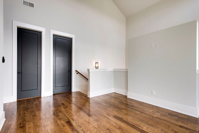 Building Photo - 3304 Trevor St