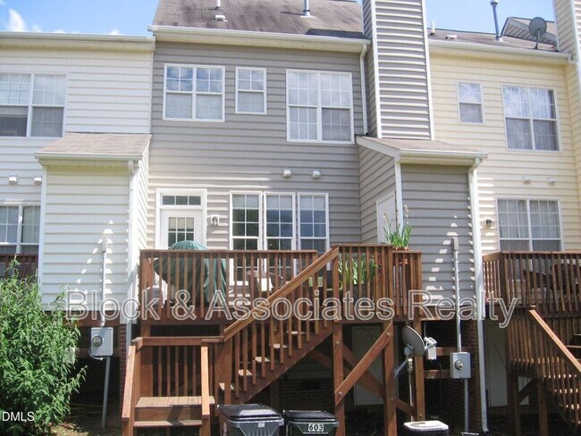 Building Photo - 603 Knightsborough Way