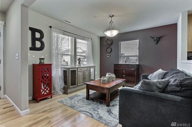 Building Photo - 2811 Martin St