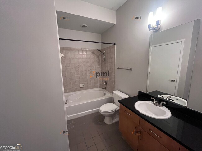 Building Photo - 5300 Peachtree Rd