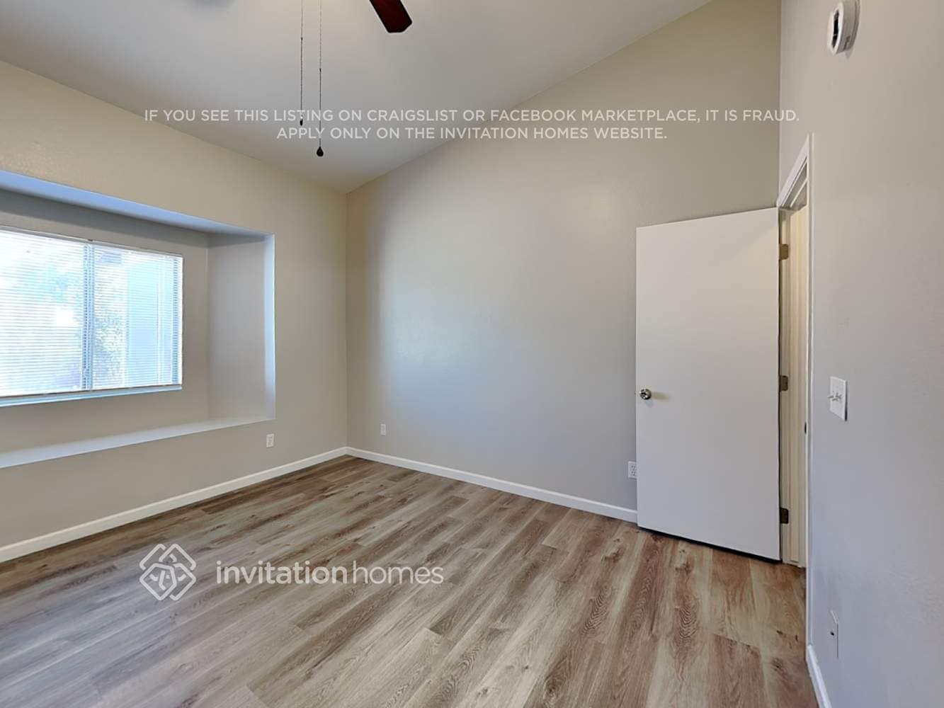 Building Photo - 10219 N 89th Ave