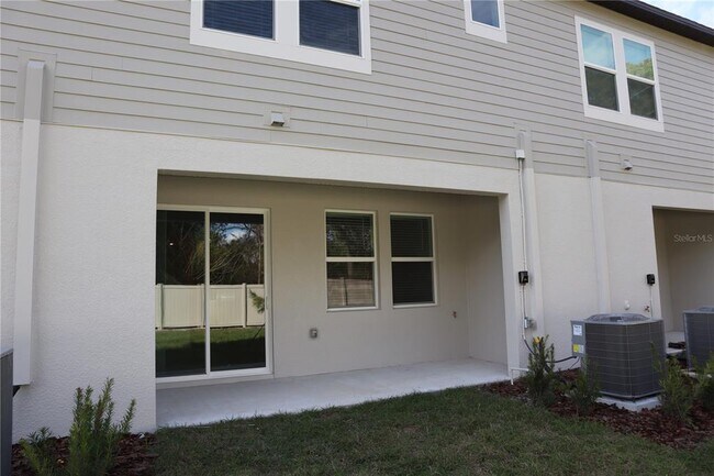 Building Photo - 3346 Lapis Lk Dr