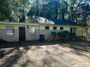 Building Photo - 175 Habersham Way