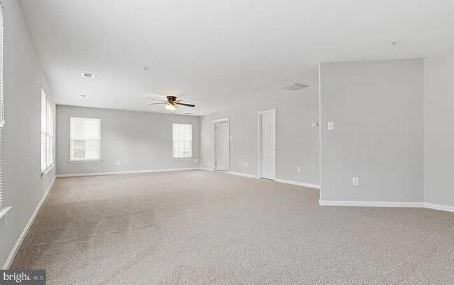 Building Photo - 12607 Piscataway Landing Dr