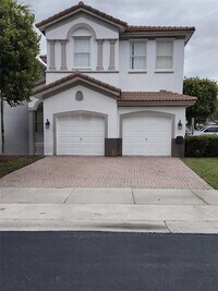Building Photo - 8465 NW 108th Path