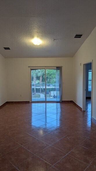 Building Photo - 9536 Armelle Way