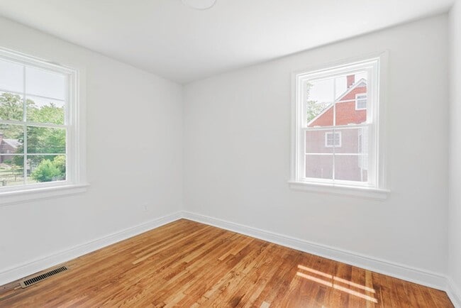 Building Photo - Great Completley renovated Cape Cod for Re...