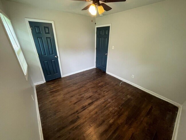 Building Photo - 1642 Mary George Ave NW