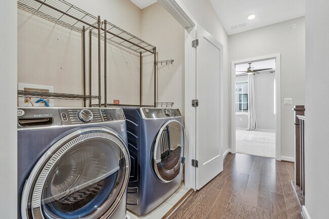 Building Photo - 1884 Easterly Rd