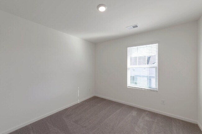 Building Photo - Lovely 3/2 in Cartersville, brand new construction!