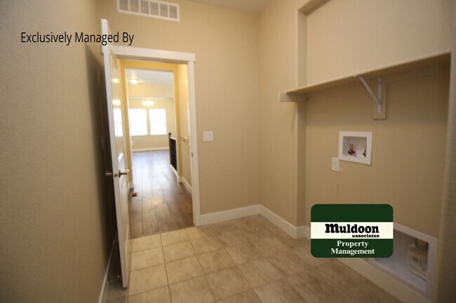 Building Photo - Super nice home in Monument!  Coming Soon!