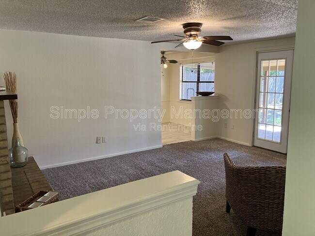 Building Photo - 1412 Del Norte Dr