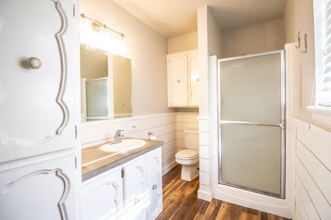 Building Photo - 4814 10th St