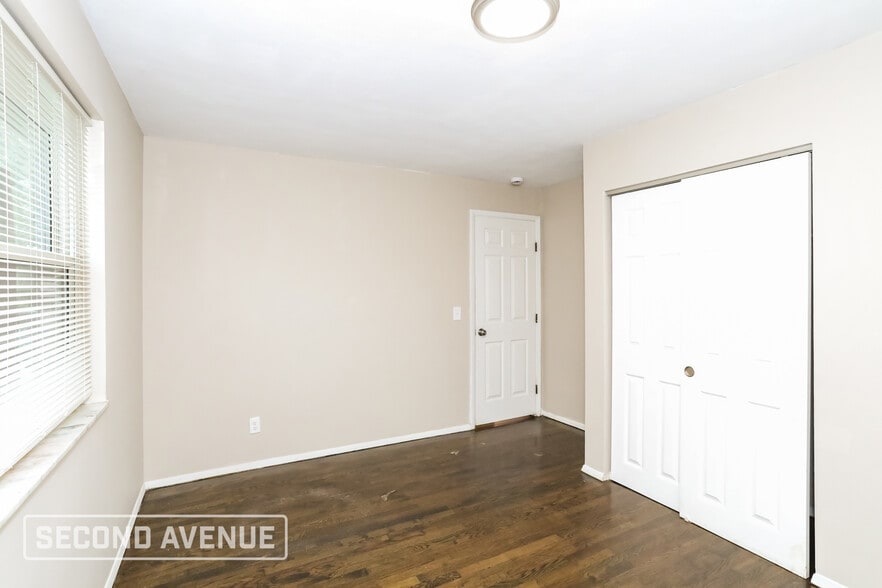 Building Photo - 2781 Pickmeier Ln