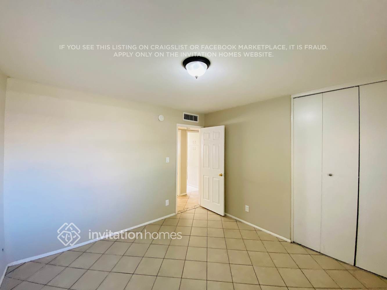 Building Photo - 3735 W Rose Ln