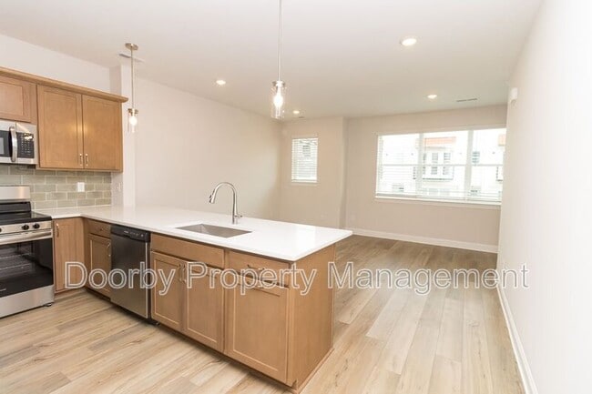 Building Photo - 760 Bespoke Wy