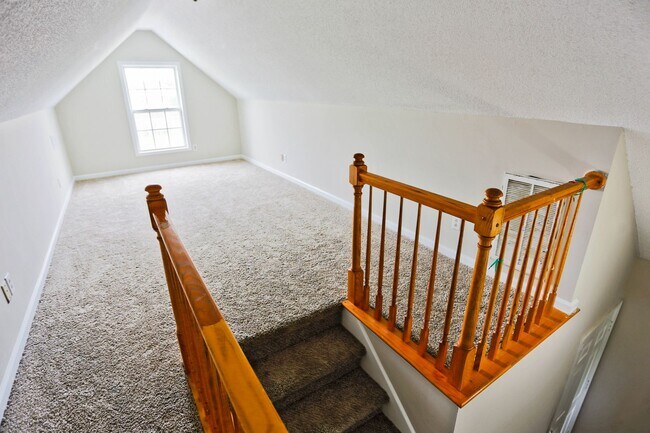 Building Photo - 1276 Archwood Dr
