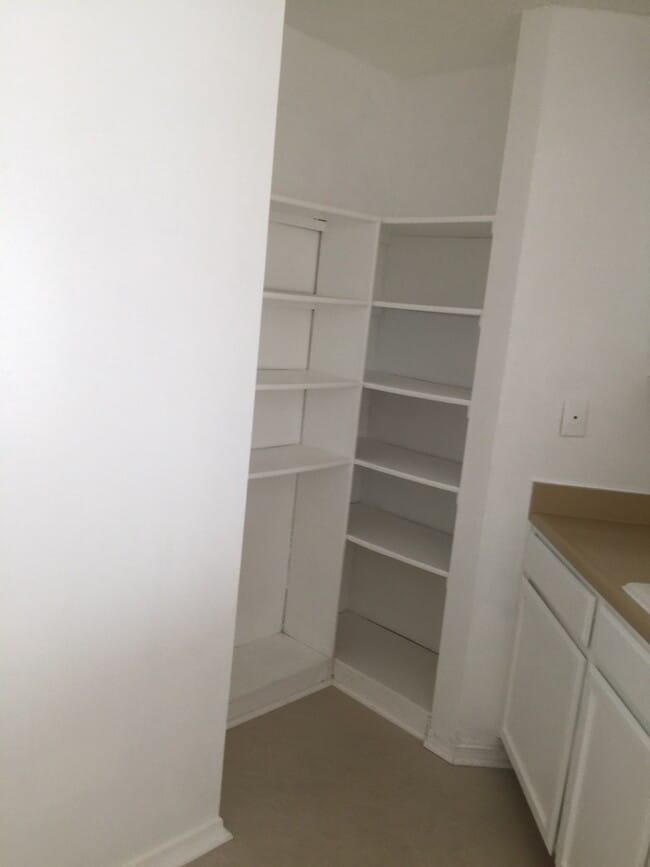 Building Photo - 5843 Glacier Sun Dr.