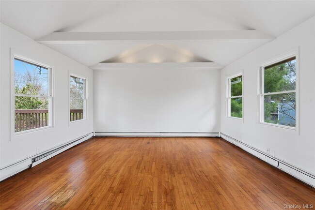 Building Photo - 25 Woodland Terrace Ct