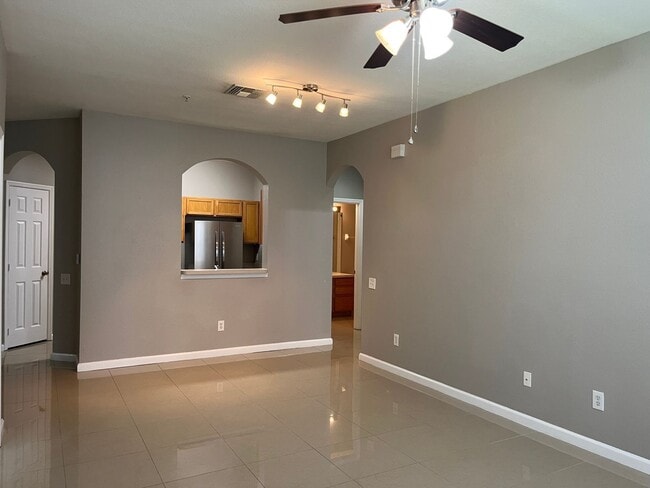 Building Photo - 6166 Stevenson Dr