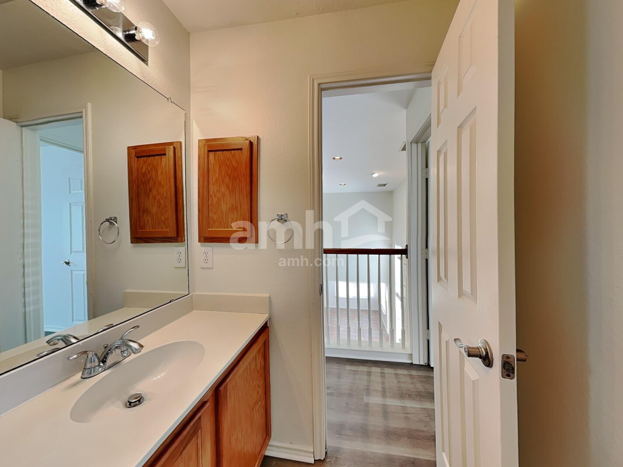 Building Photo - 101 Foxtail Ct