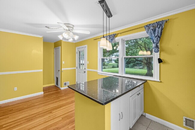 Building Photo - Convenient, Spacious and Affordable 4BR ho...