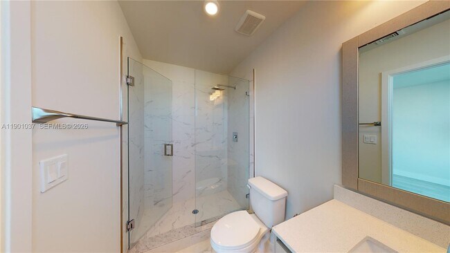 Building Photo - 2555 NE 193rd St