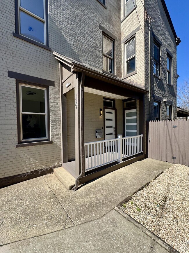 Building Photo - 139 Washington Ave