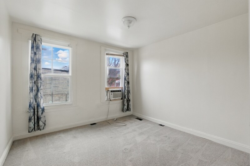 Building Photo - 2657 Lehman St