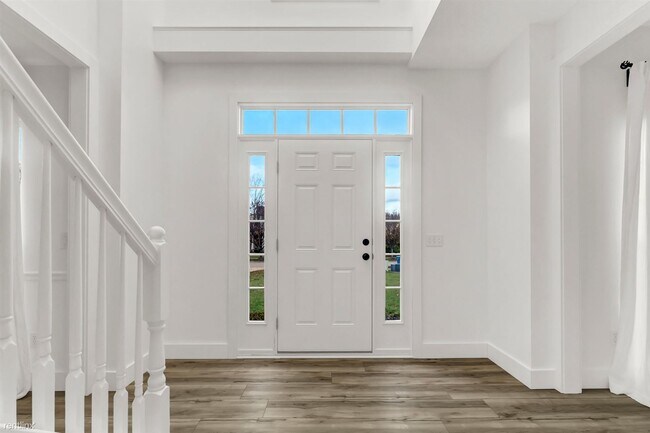 Building Photo - 4 br, 3.5 bath House - 6117 Antler Crossing