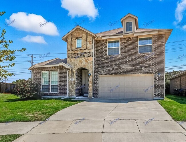 Building Photo - 1124 Salem Dr