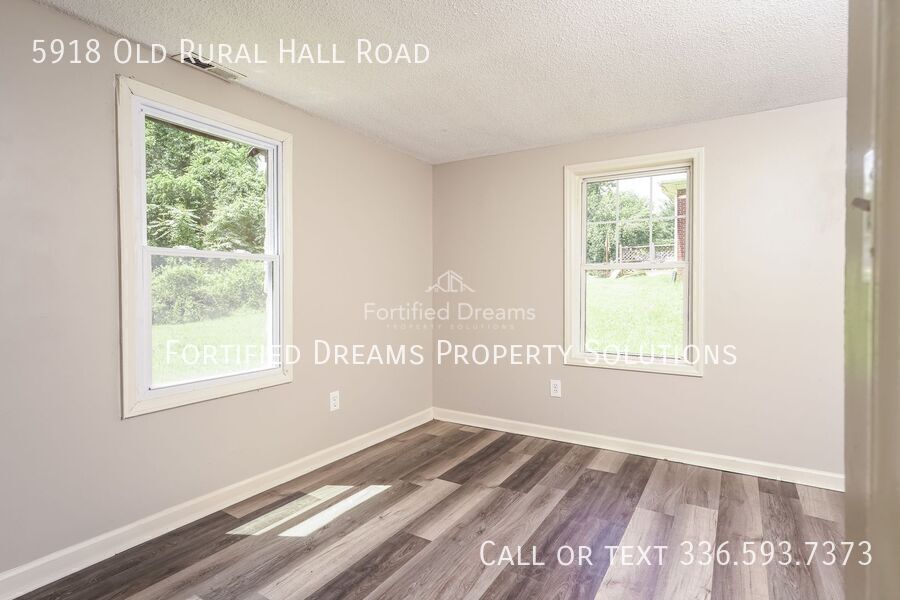 Building Photo - 5918 Old Rural Hall Rd