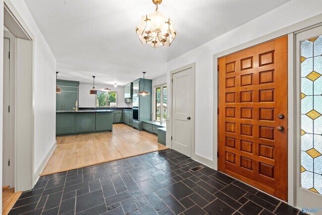 Building Photo - 7705 Foxfire Dr SE