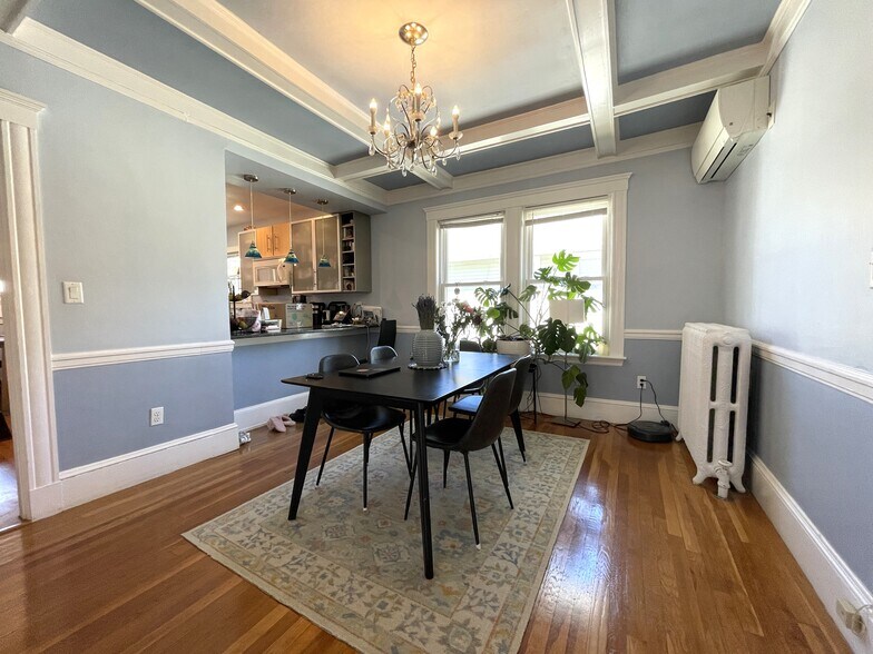 Building Photo - 15 Westbourne Rd