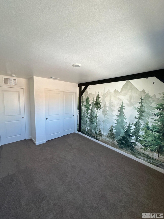 Building Photo - 420 Summer Triangle Dr