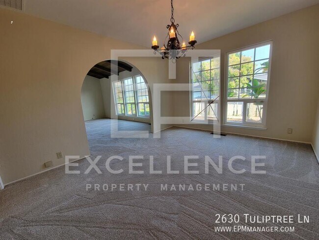 Building Photo - 2630 Tuliptree Ln