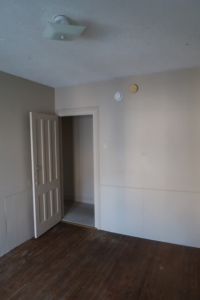 Building Photo - 495 Fulton St