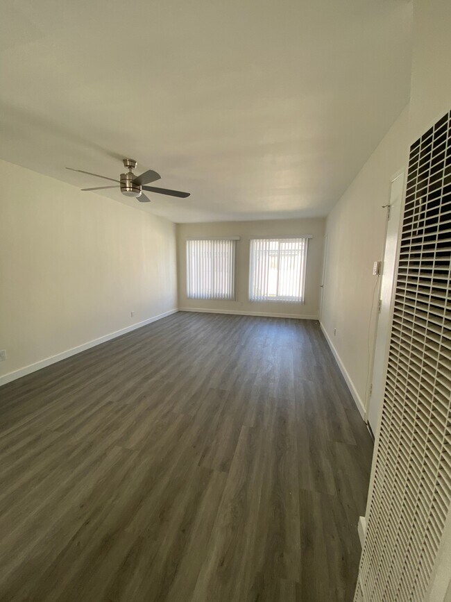 Building Photo - 4025 Coco Ave
