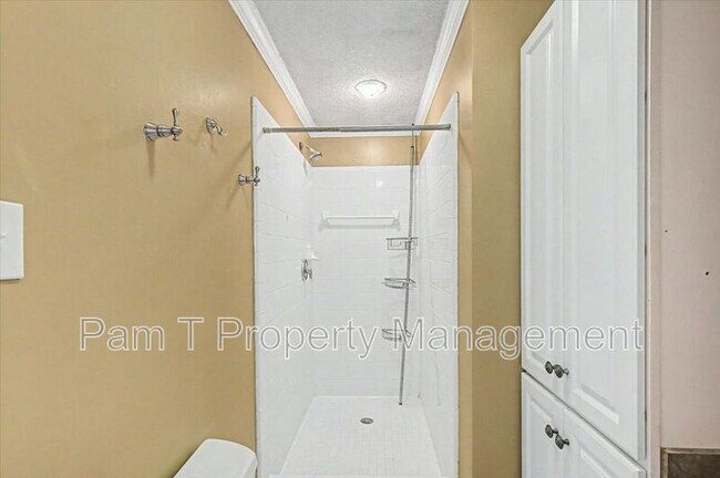 Building Photo - 1332 Grace Dr